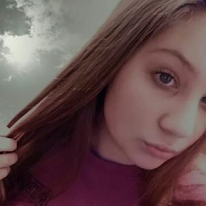 Meet your Posher, Alissa